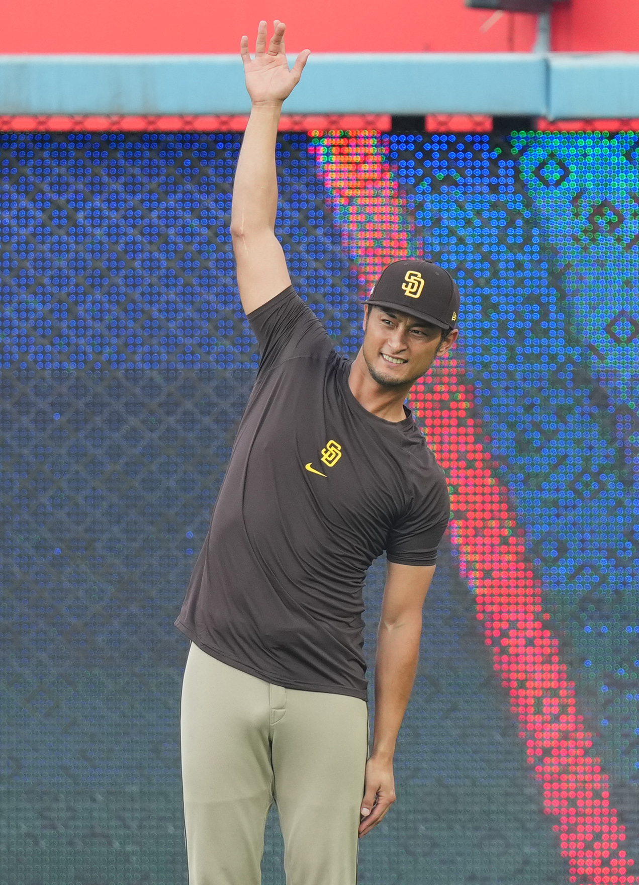 ドジャースタジアムで調整するパドレス・ダルビッシュ（撮影・菅敏）