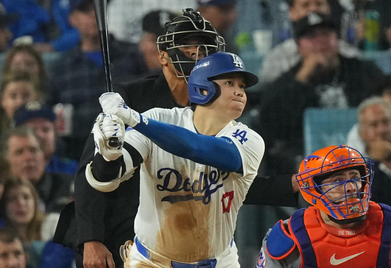 ドジャース対メッツ　6回裏ドジャース1死、中飛に倒れる大谷（撮影・菅敏）