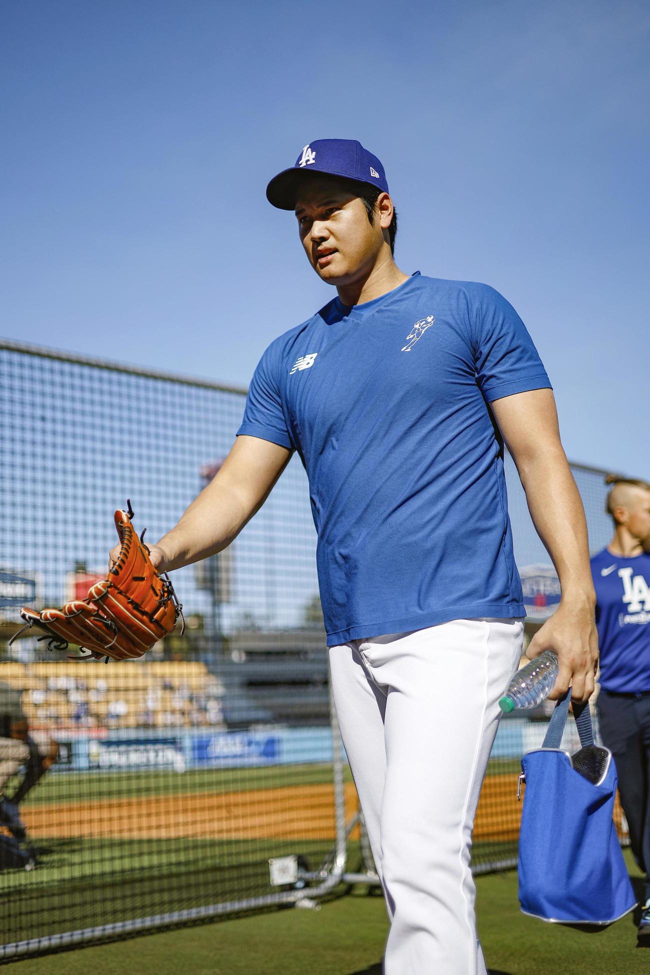 練習を終えたドジャース・大谷（共同）