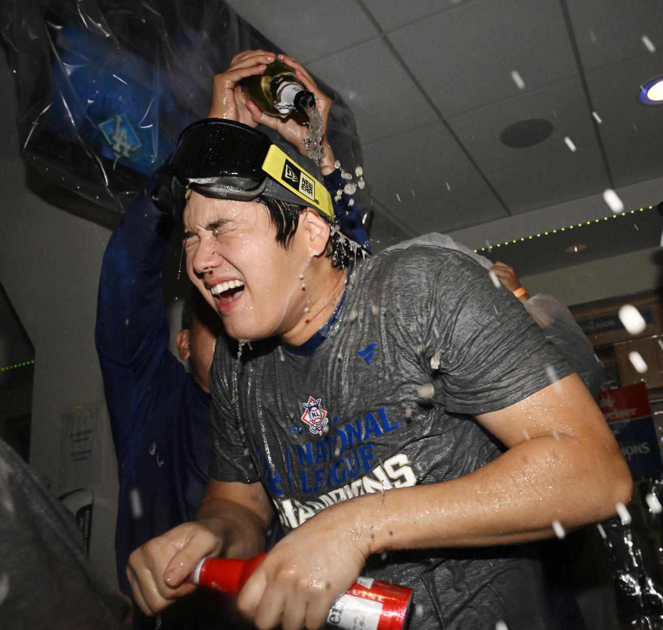 ドジャース対メッツ　リーグ優勝を決め、シャンパンファイトを楽しむドジャース大谷（代表撮影）