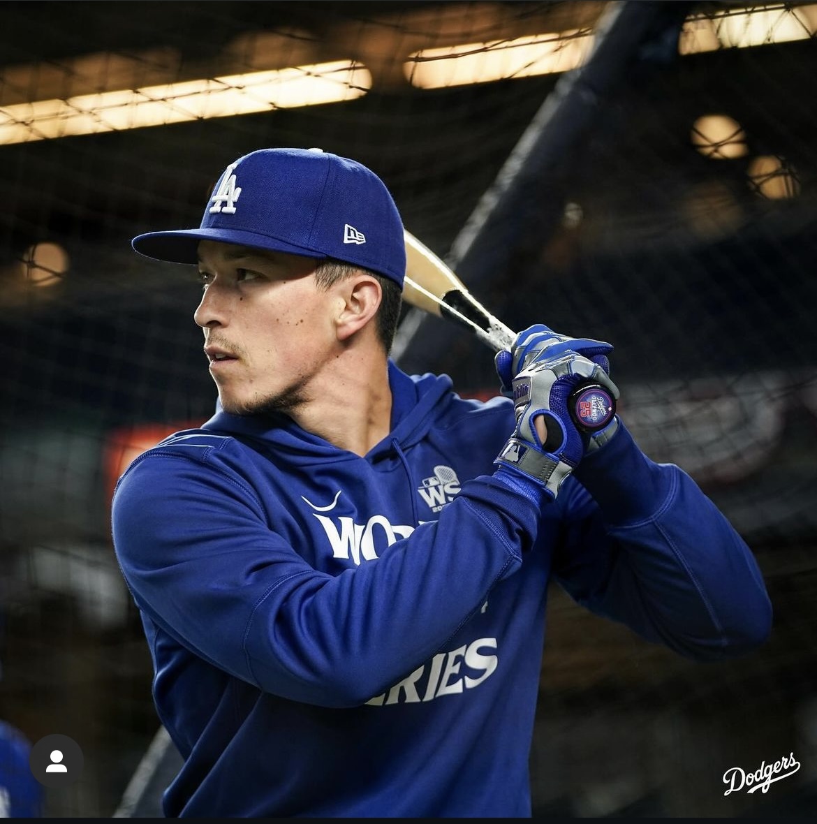 敵地ヤンキースタジアムで調整するドジャース・エドマン(ドジャース公式インスタグラムより)