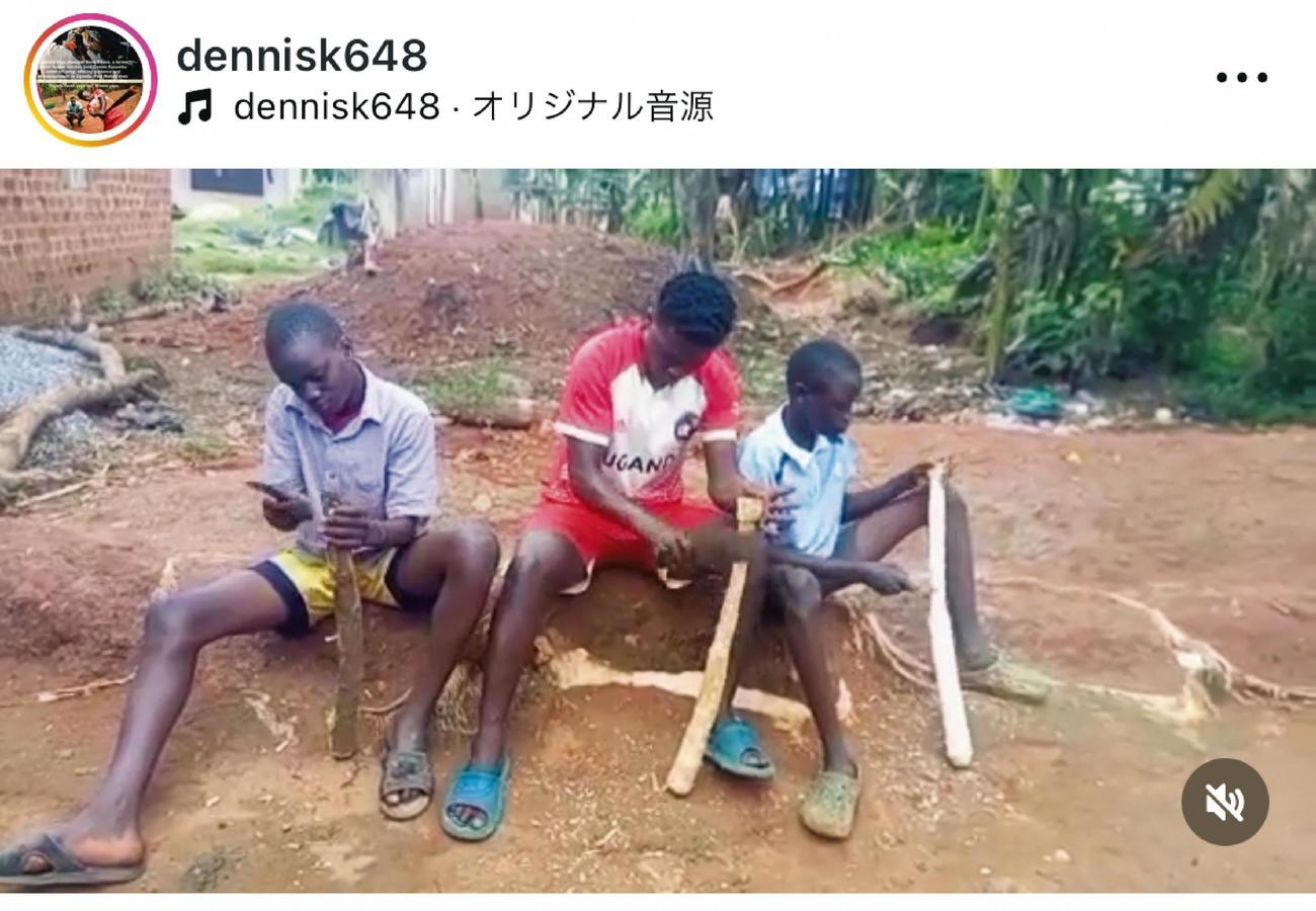 カスンバ・デニスのインスタグラムから