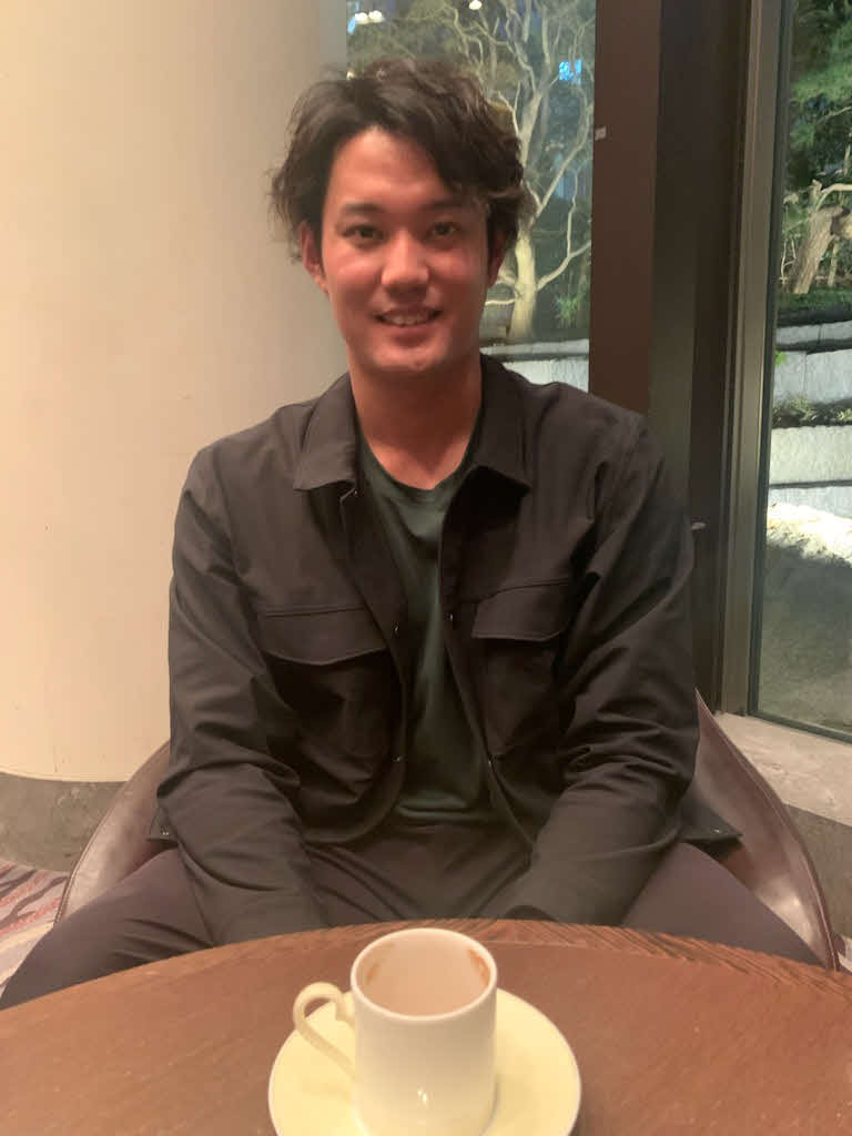 藤浪は自主トレ拠点の東京でインタビューに応じた（撮影・佐井陽介）