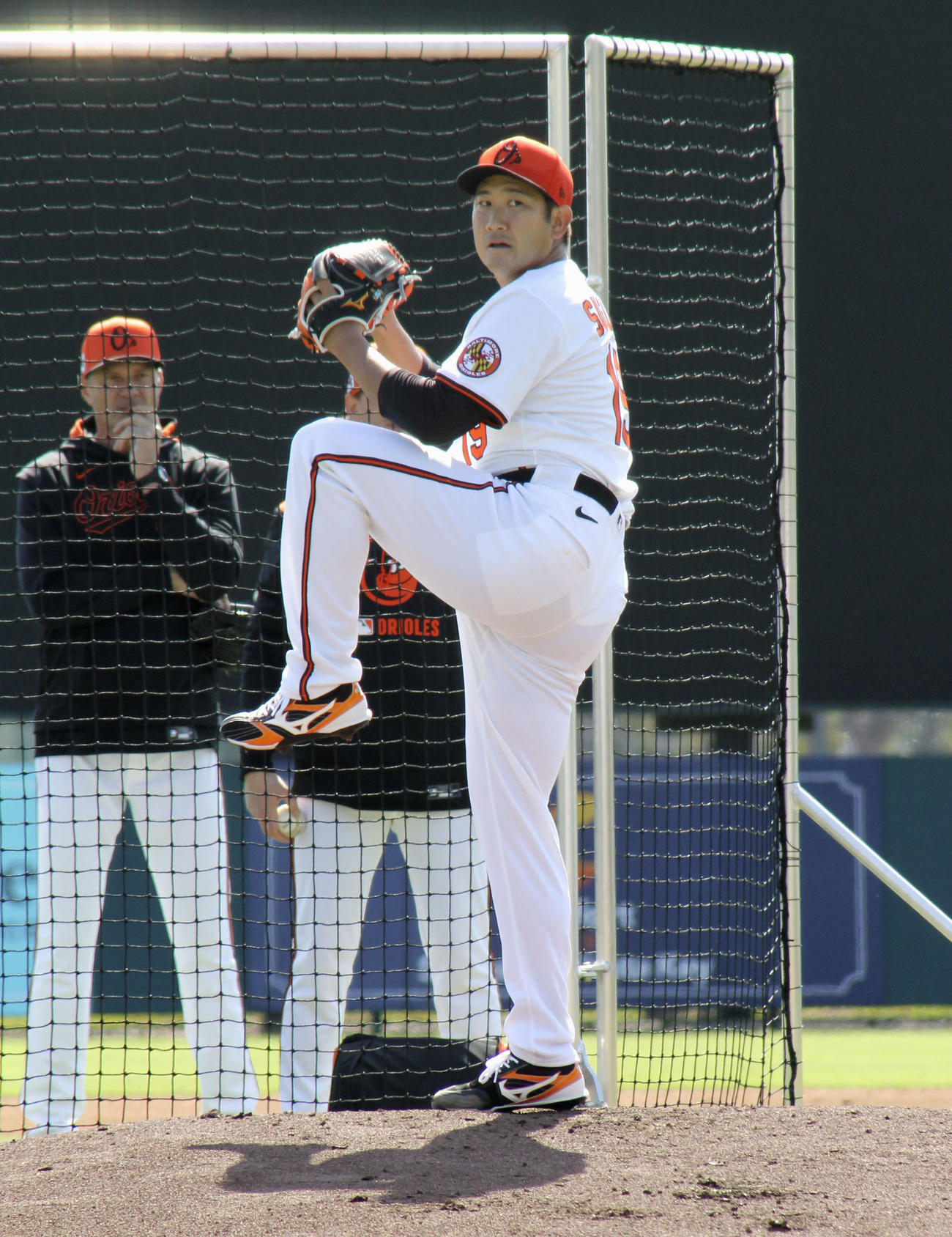 初の実戦形式に登板したオリオールズ菅野（共同）
