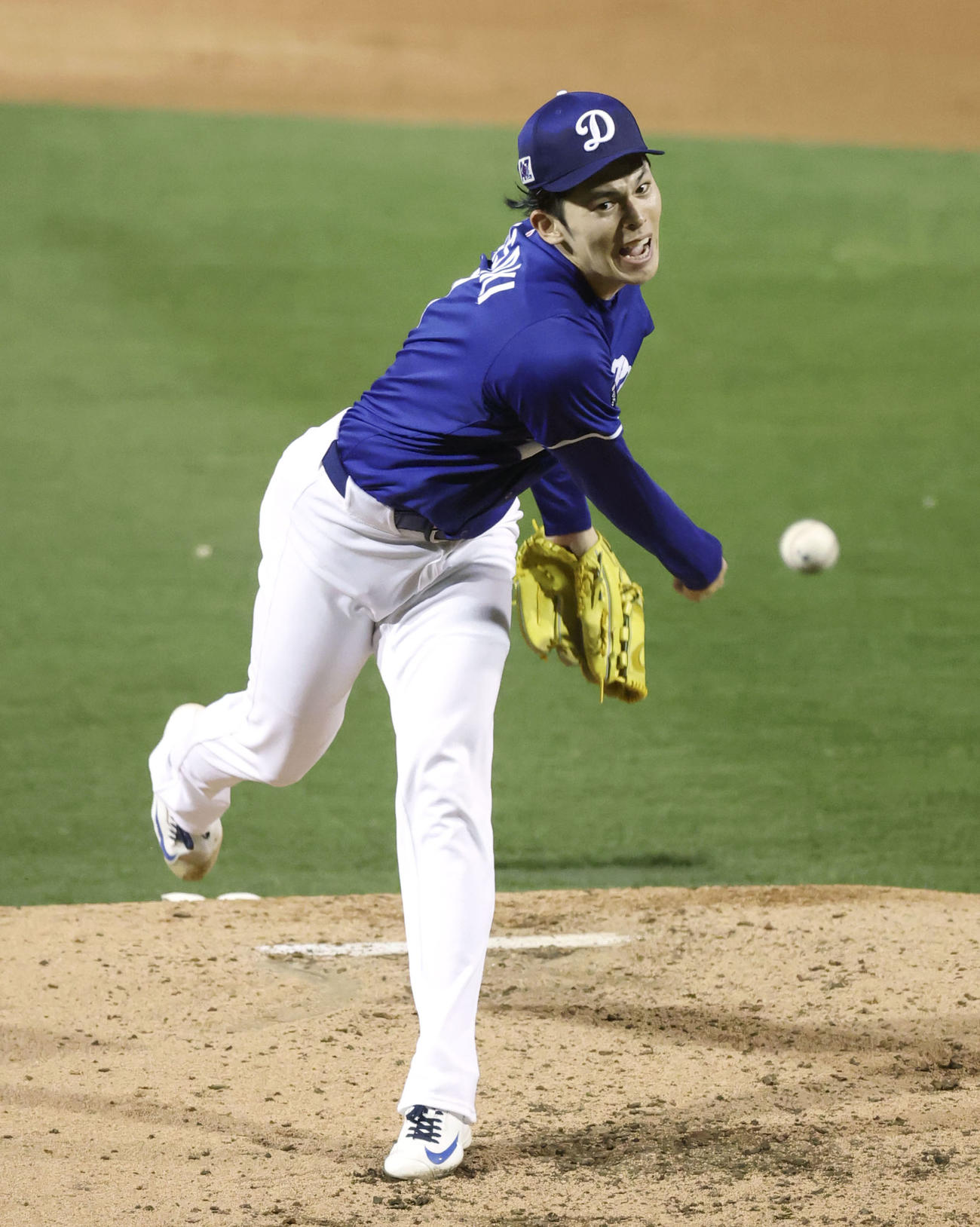 米大リーグ、レッズ戦の5回からオープン戦に初登板したドジャース佐々木朗希（共同）