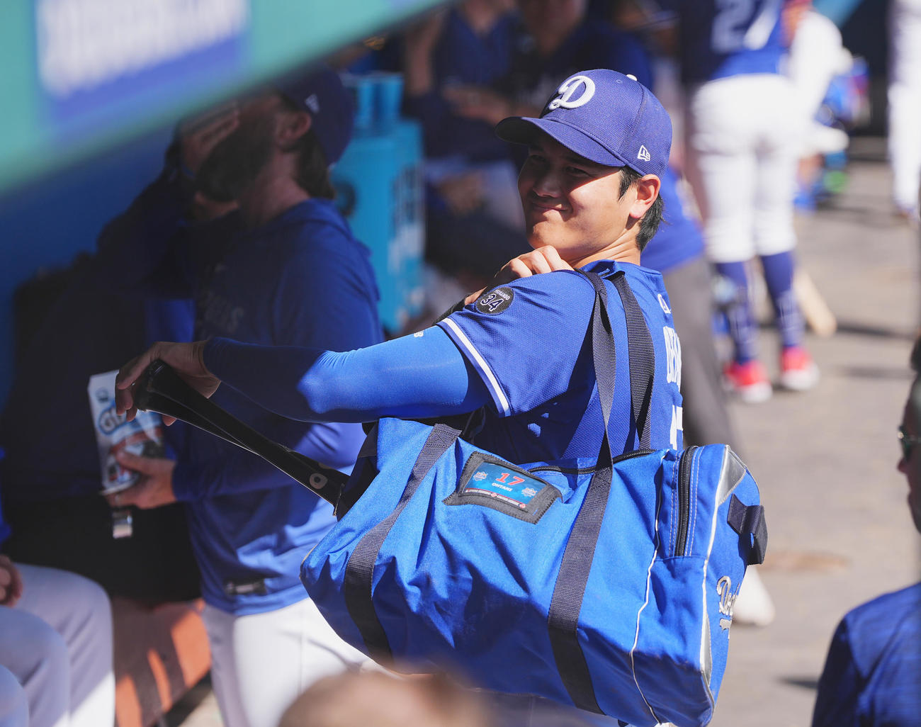 ドジャース対ダイヤモンドバックス　出場を終え、引き揚げるドジャース大谷（撮影・菅敏）