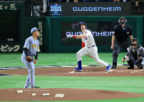 阪神対カブス　1回表カブス2死、タッカーは左飛。投手門別（撮影・浅見桂子）