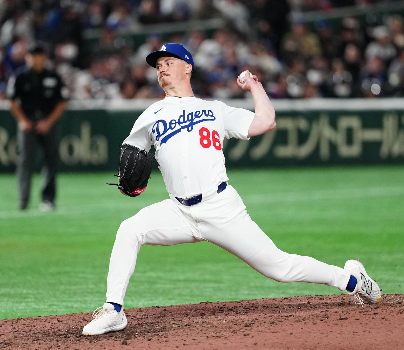 巨人対ドジャース　ドジャース8番手のドレーヤー（撮影・江口和貴）