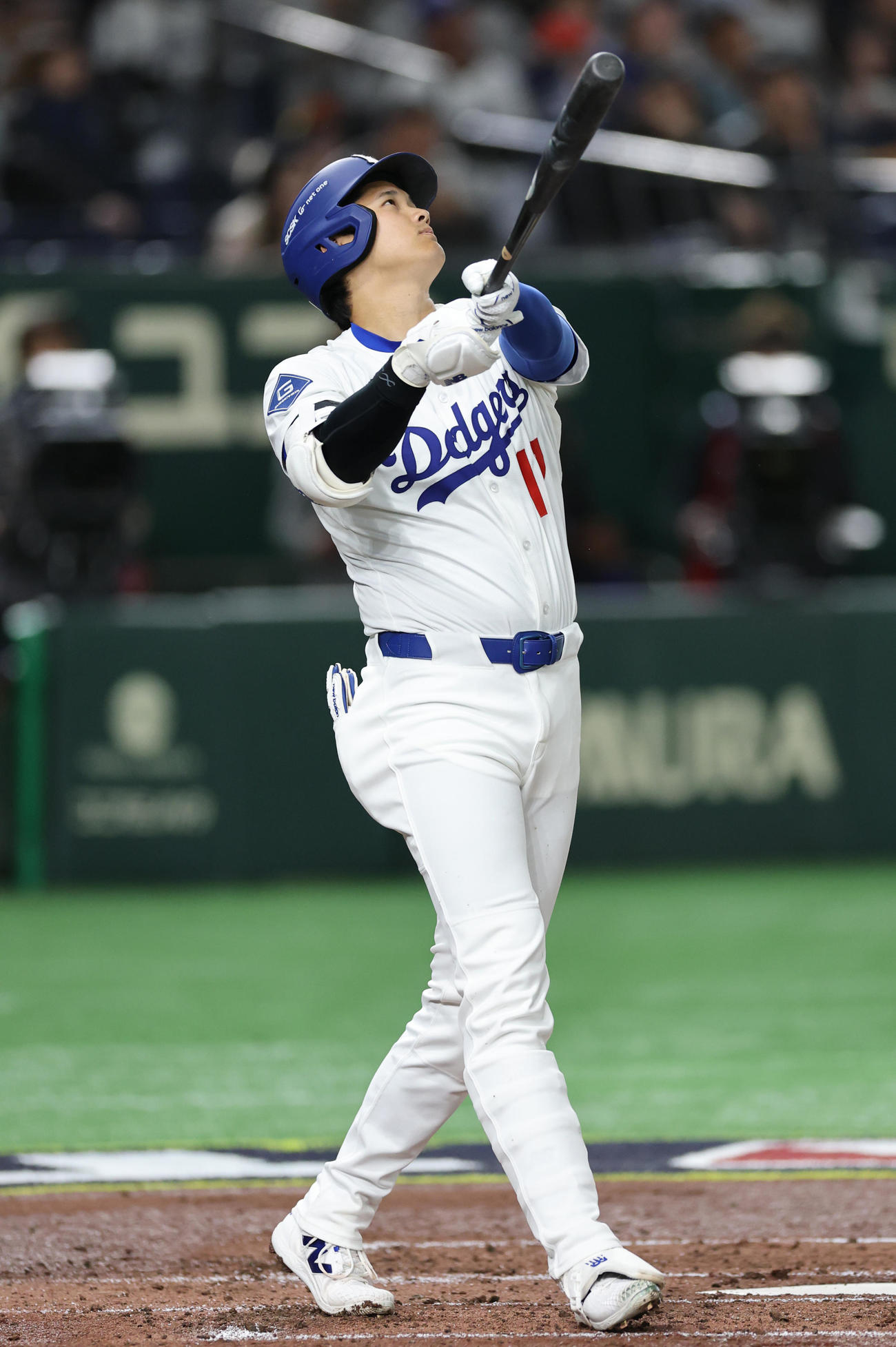 阪神対ドジャース　3回表ドジャース2死、中飛に倒れる大谷（撮影・野上伸悟）