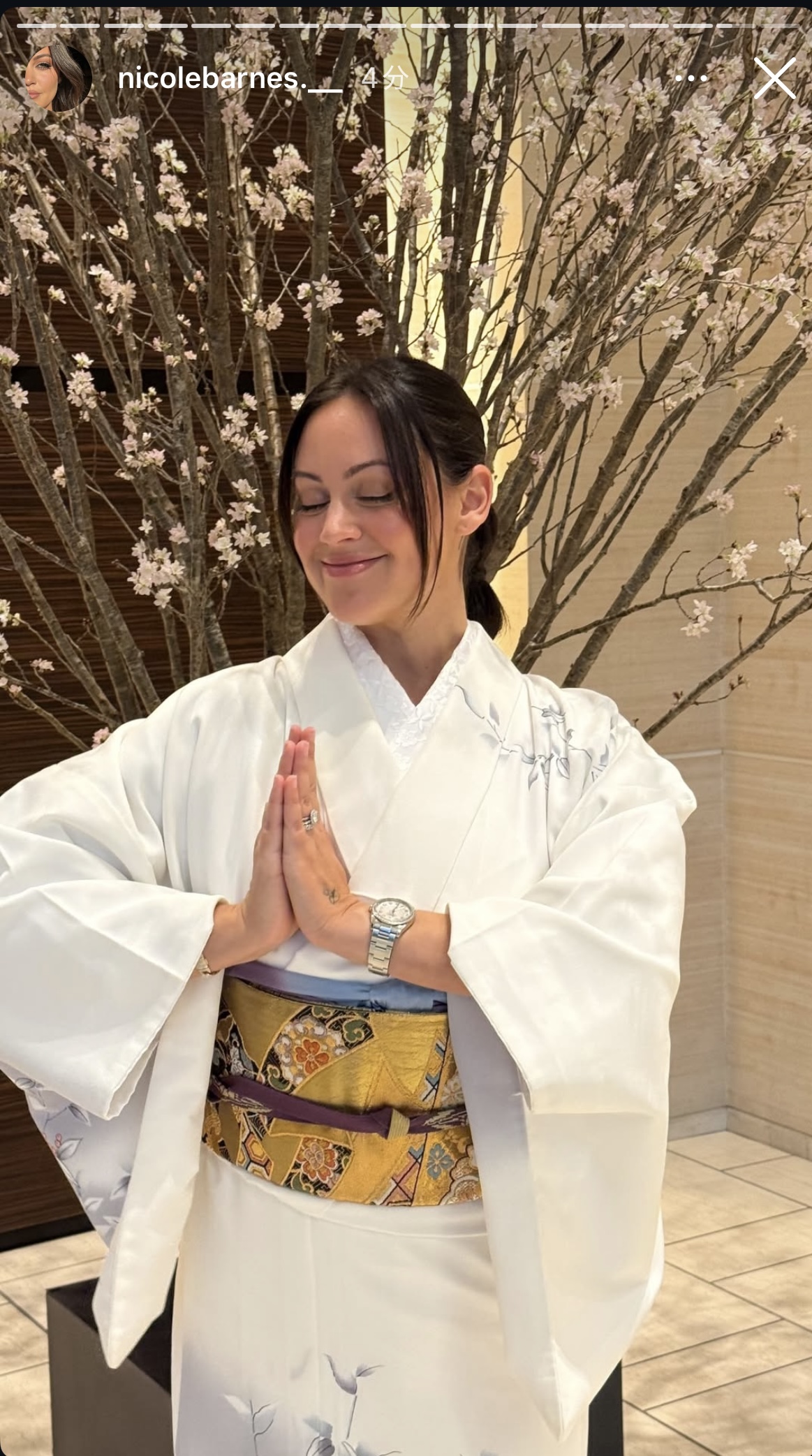 バーンズの妻ニコル夫人のインスタグラムから