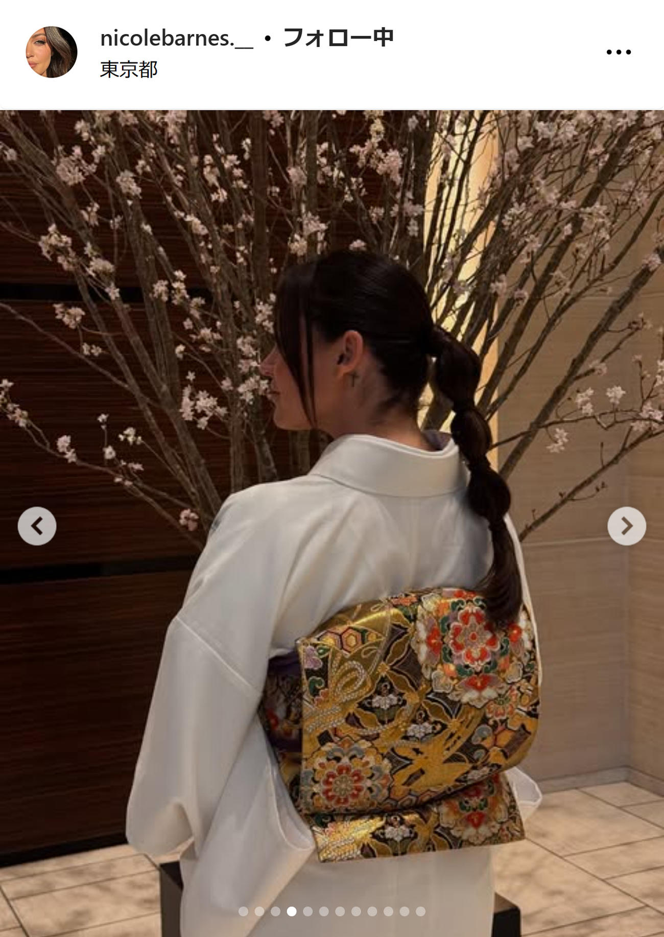 バーンズの妻ニコル夫人のインスタグラムから