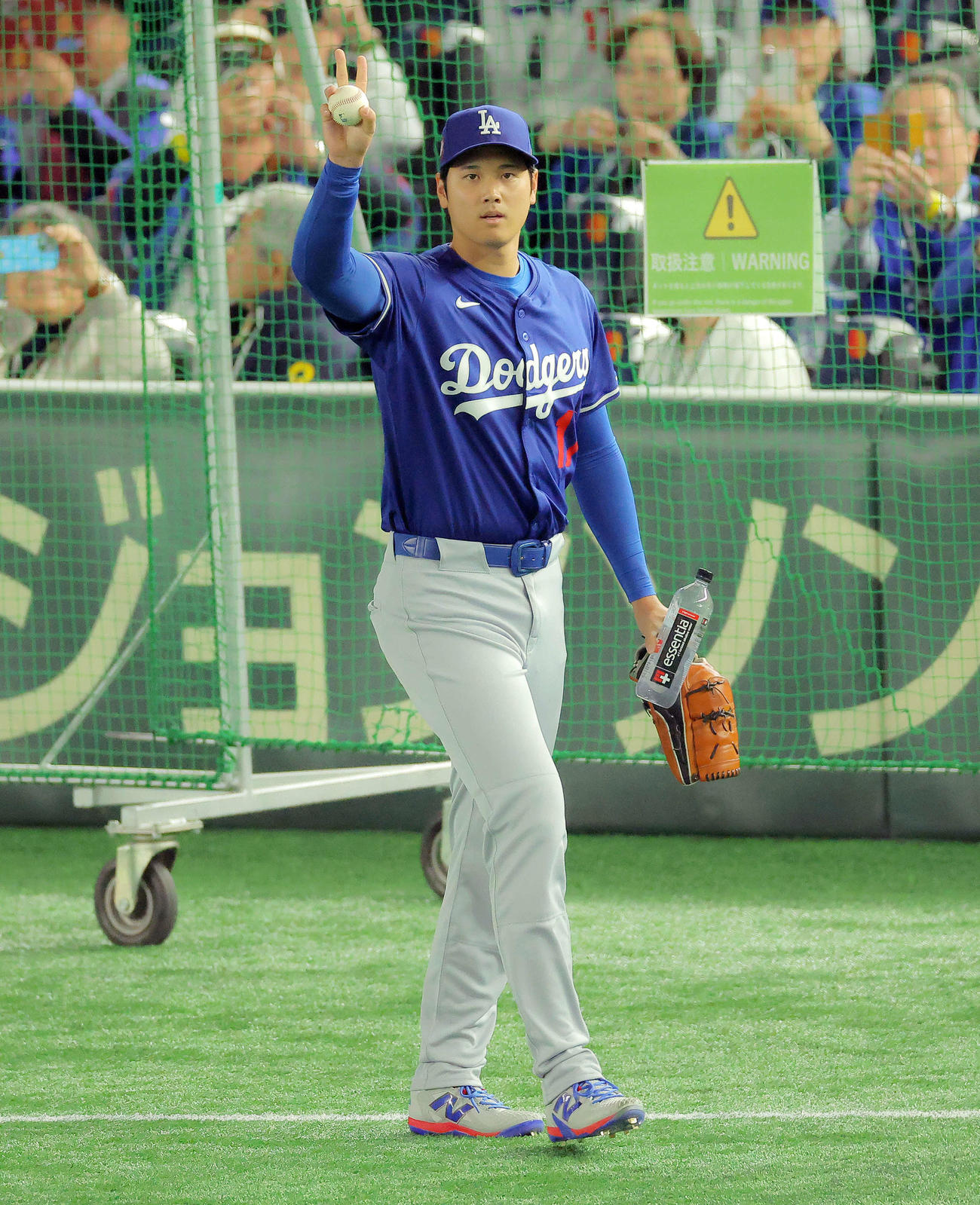 ドジャース対カブス　試合前、練習に臨むドジャース大谷（撮影・河田真司）