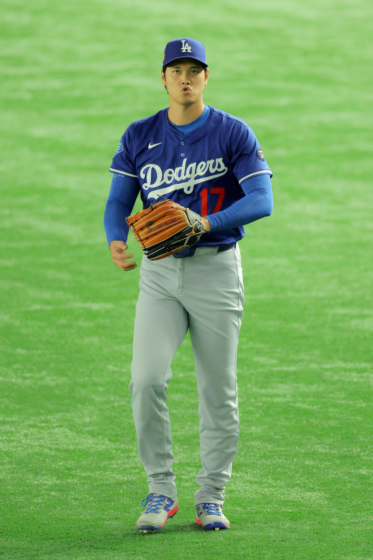 ドジャース対カブス　試合前、練習に臨むドジャース大谷（撮影・河田真司）