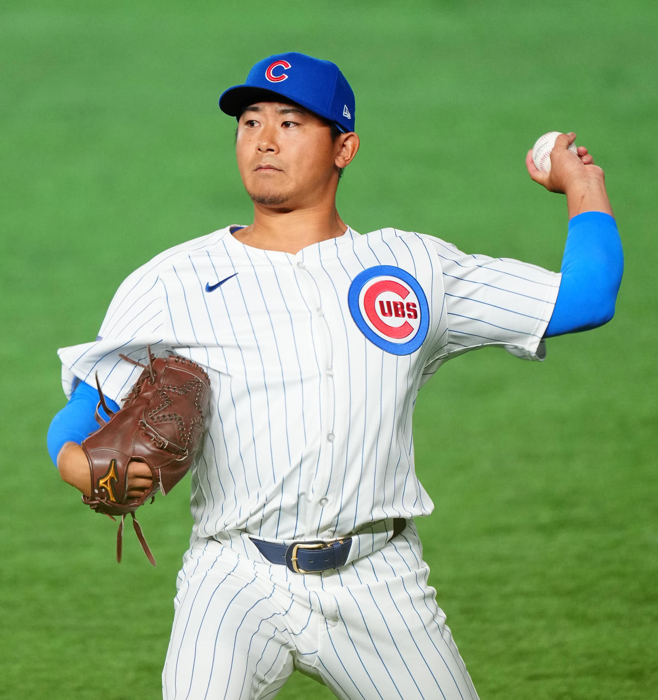 カブス対ドジャース　試合前、キャッチボールするカブス先発の今永（撮影・江口和貴）