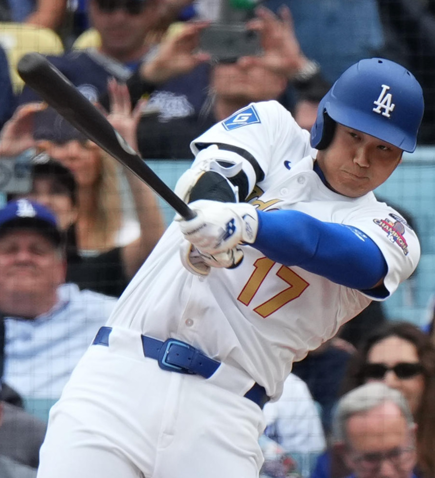 ドジャース対タイガース　1回裏ドジャース無死、一ゴロに倒れるドジャース大谷（撮影・菅敏）