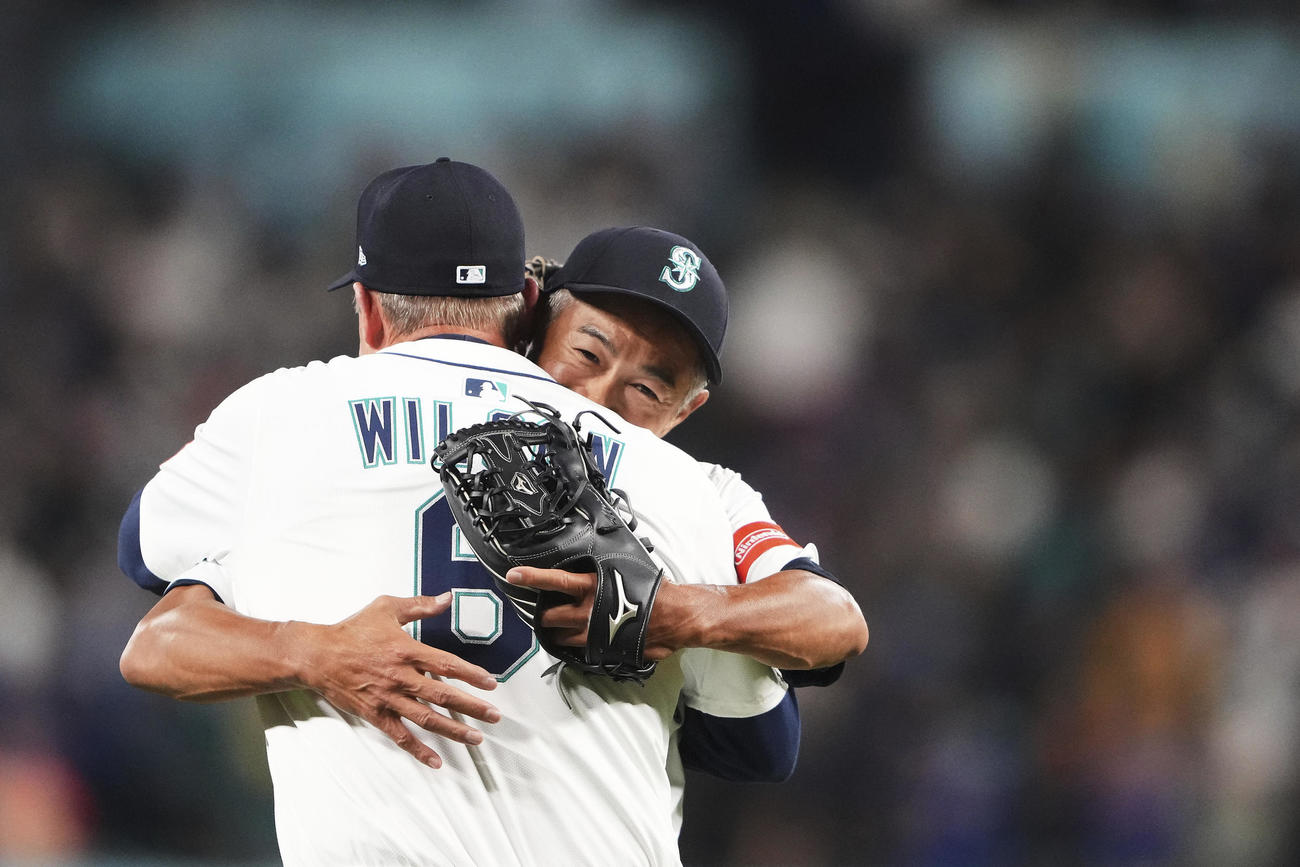 始球式に登板したイチロー氏（AP）
