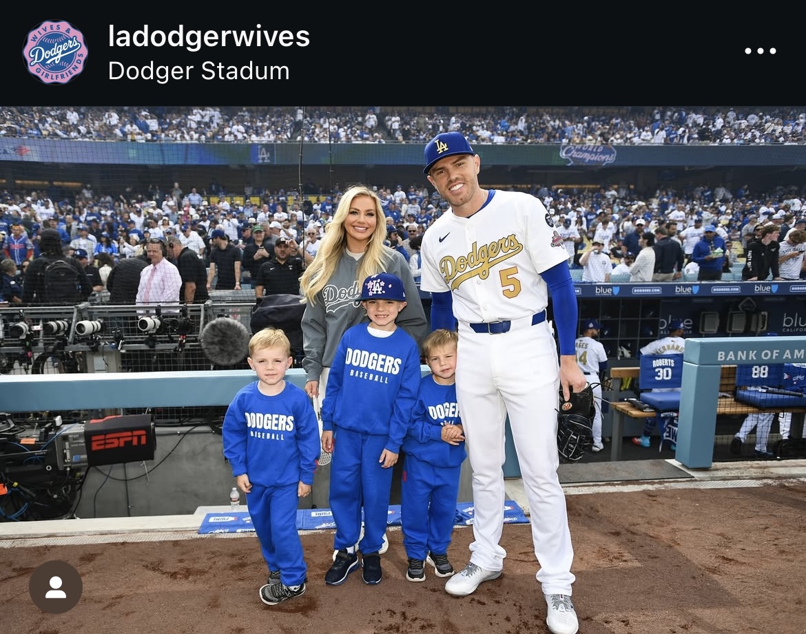 ドジャース夫人会のインスタグラムから
