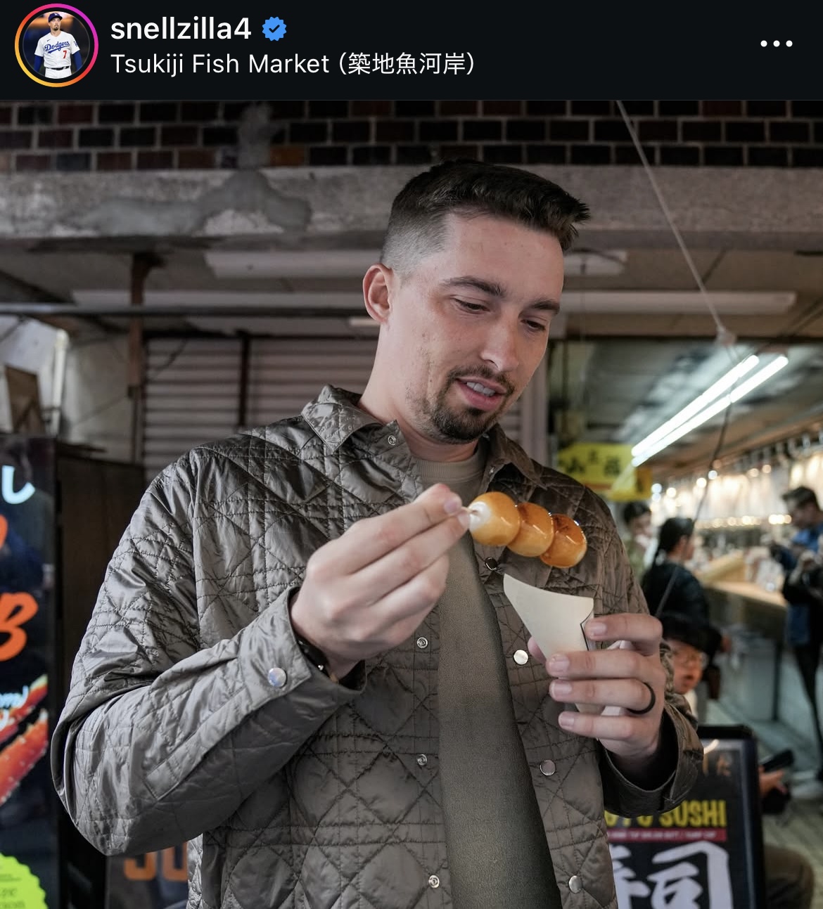 スネルのインスタグラムから