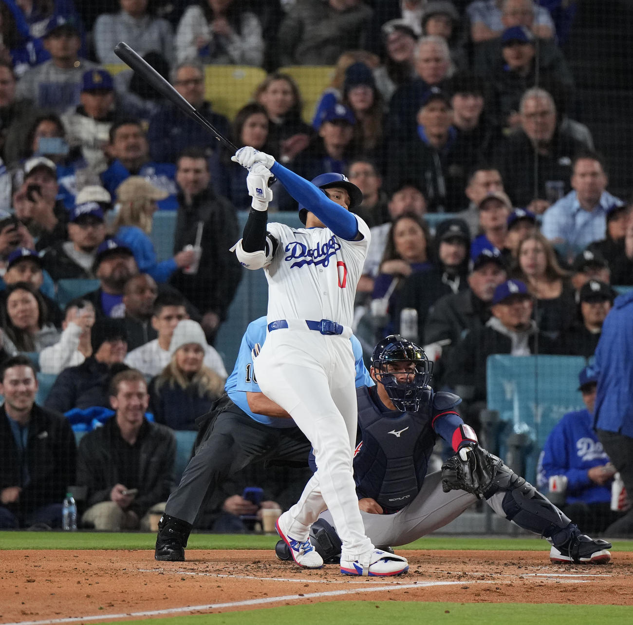 ドジャース対ブレーブス　3回裏ドジャース1死、遊ゴロに倒れる大谷（撮影・菅敏）