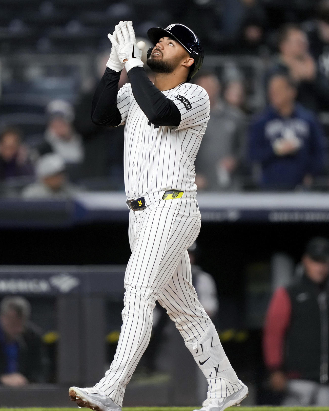 3回、今季1号を放ったヤンキースのドミンゲス（AP）