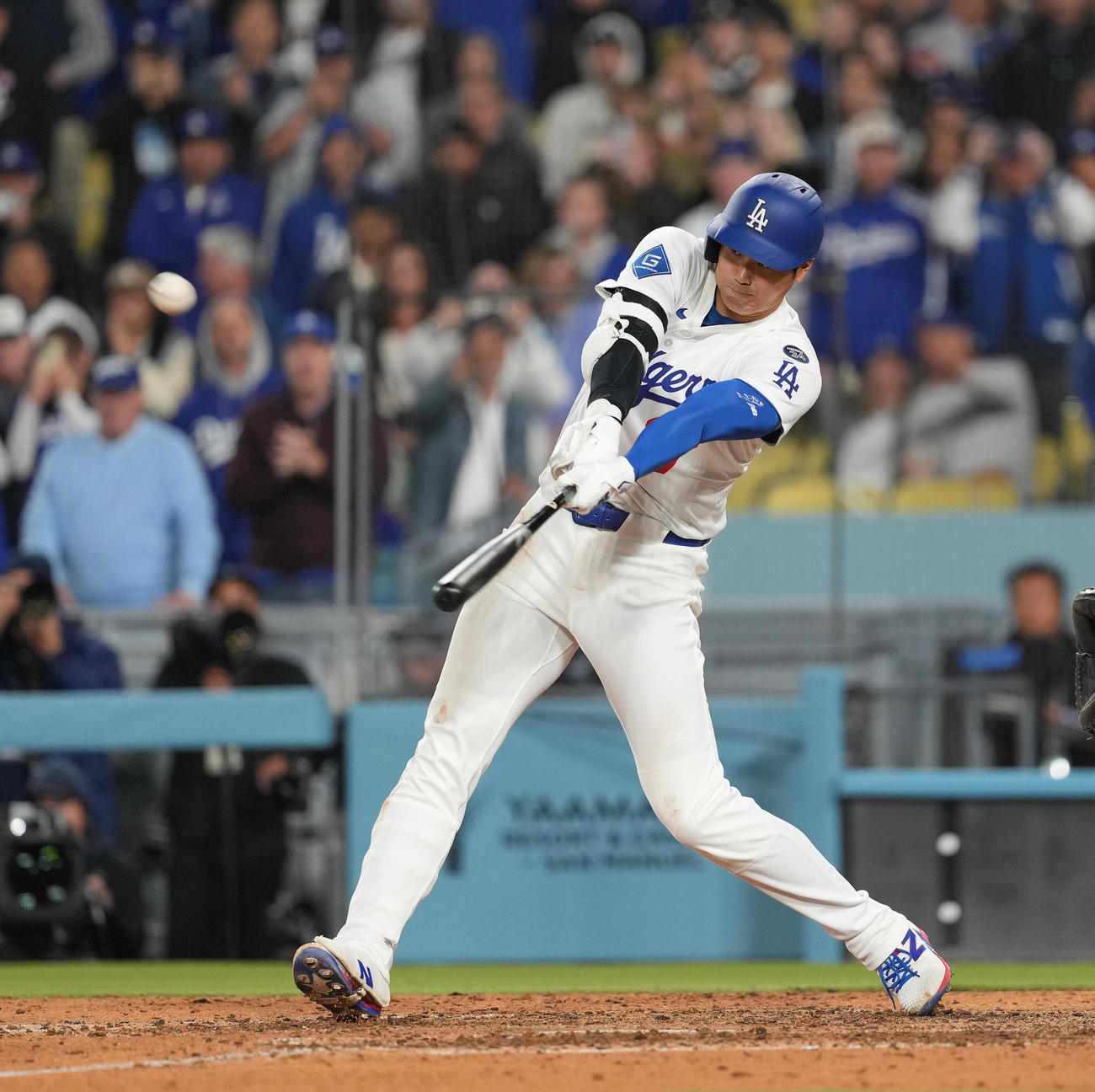 ドジャース対ブレーブス　9回裏ドジャース1死、サヨナラの3点本塁打を放つ大谷（撮影・菅敏）