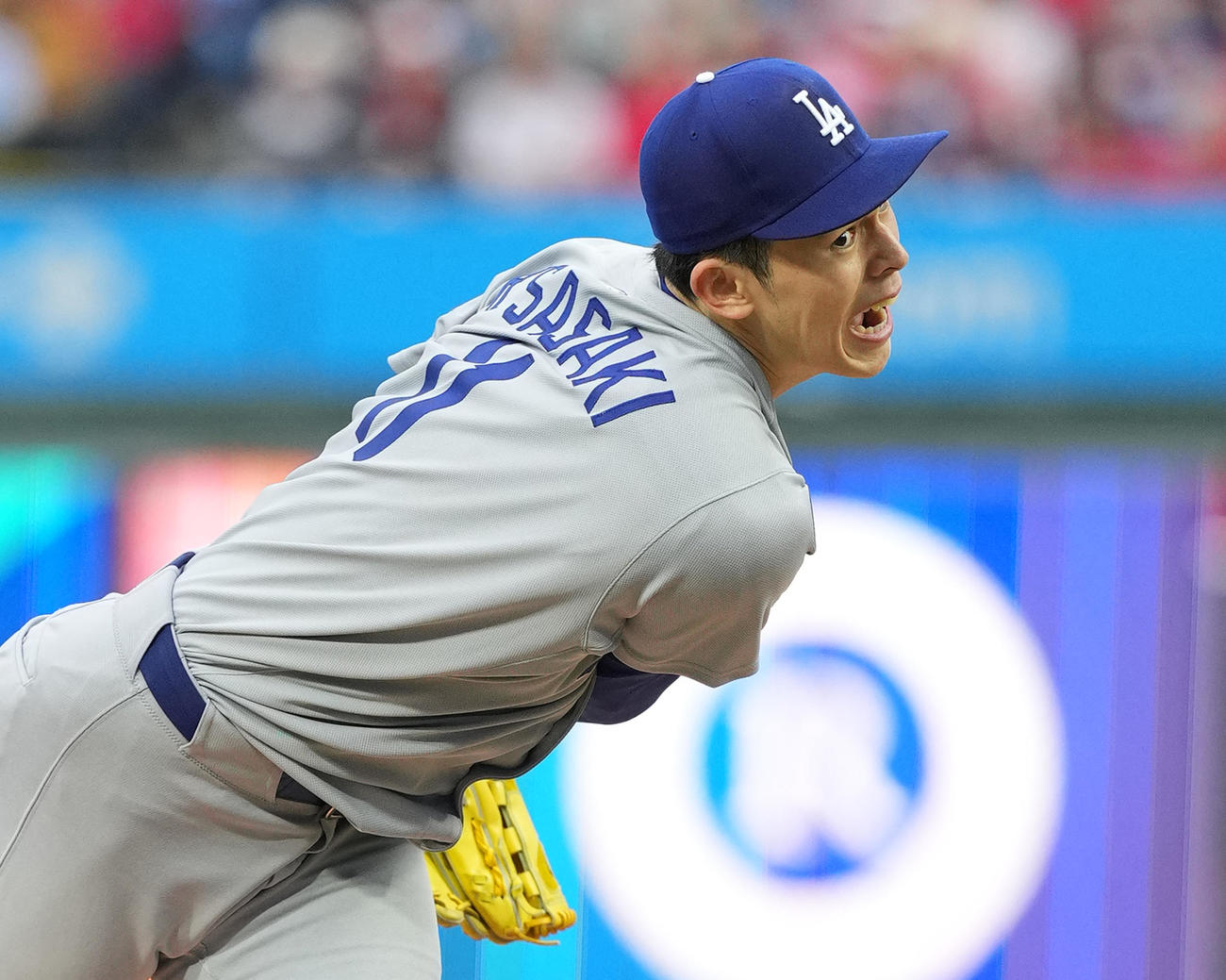 フィリーズ対ドジャース　フィリーズ戦に先発し、4回0／3を投げて3安打1失点のドジャース佐々木（撮影・菅敏）
