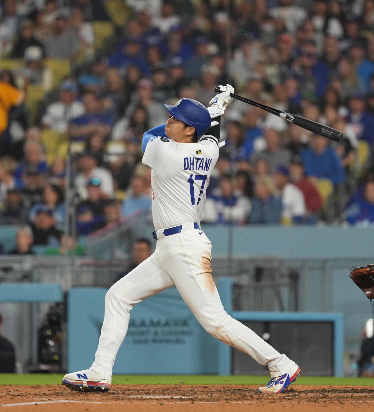 ドジャース対カブス　6回裏ドジャース無死、右飛に倒れる大谷（撮影・菅敏）