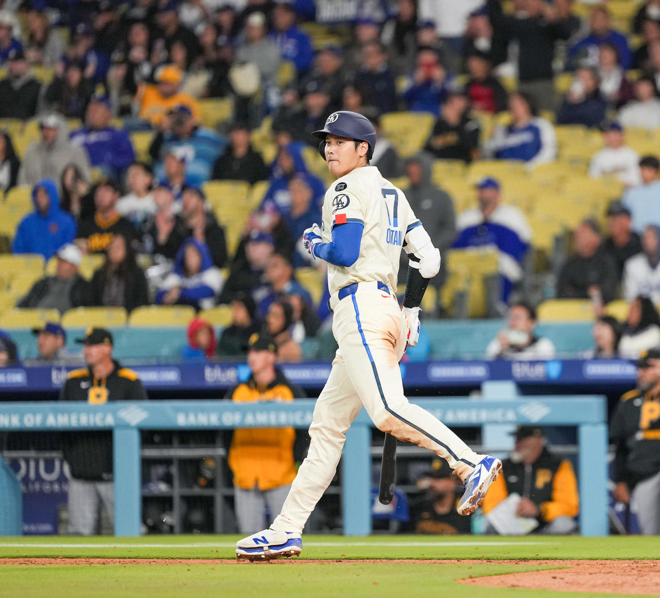 ドジャース対パイレーツ　8回裏ドジャース無死1、三塁、二直に倒れる大谷（撮影・菅敏）