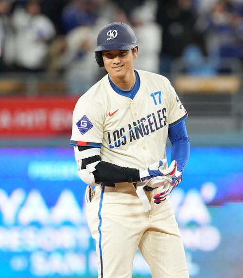 パパ初」づくしの大谷翔平、久しぶりの勝利にインスタで喜び 同僚との