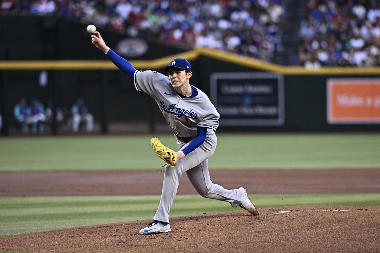 ダイヤモンドバックス対ドジャース　ドジャース先発の佐々木（撮影・滝沢徹郎）