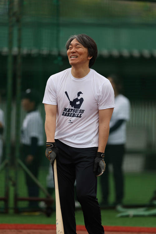 松井秀喜氏が魚雷バット使用に否定的見解「自分が意識していることと