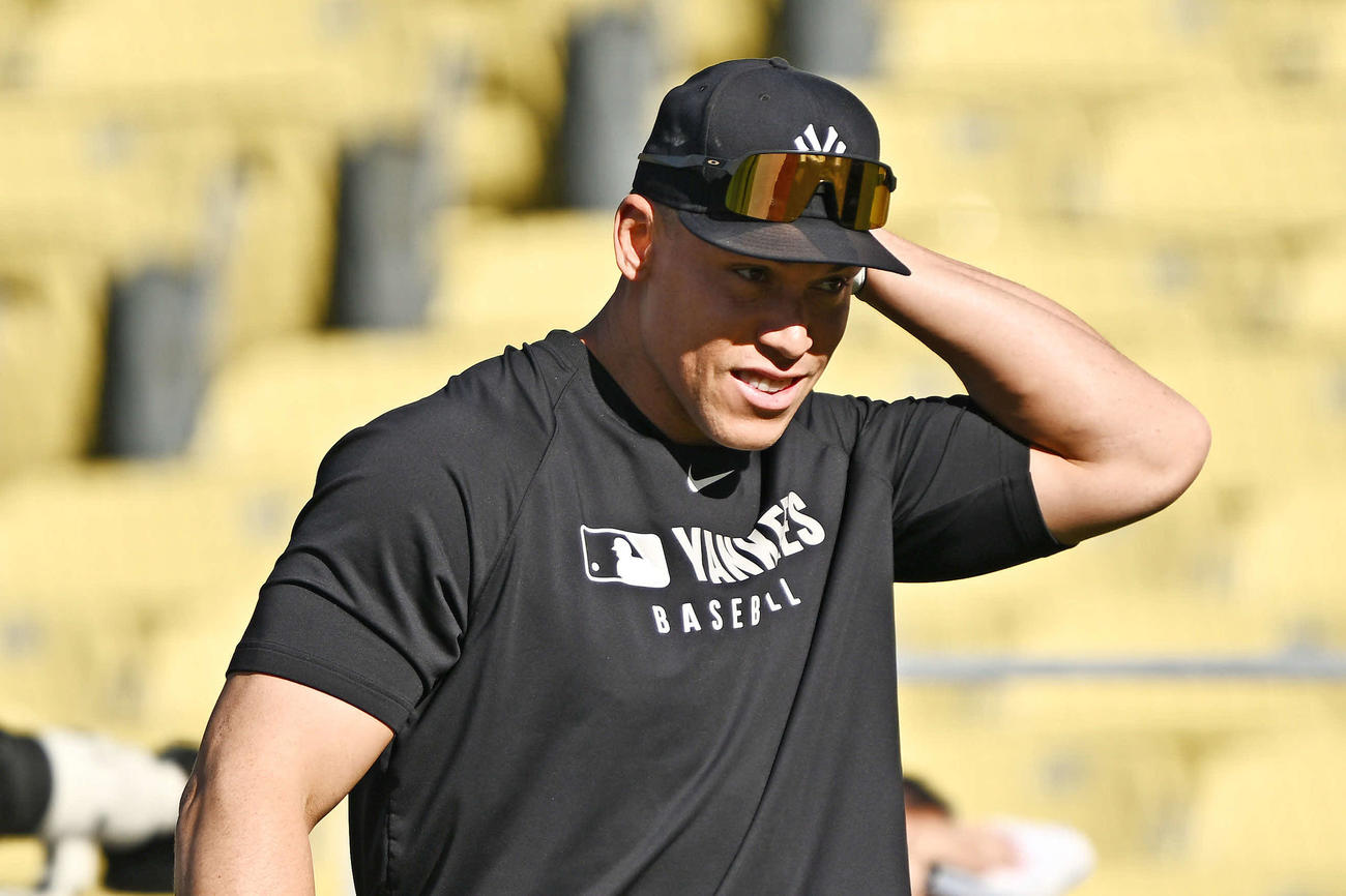 ドジャース対ヤンキース　試合前練習するヤンキース・ジャッジ（撮影・滝沢徹郎）