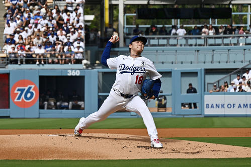 ドジャース対ヤンキース　ドジャース先発の山本（撮影・滝沢徹郎）