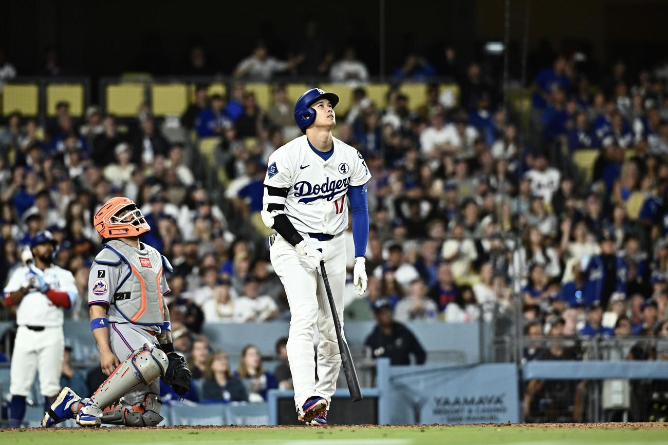 ドジャース対メッツ　7回裏ドジャース2死、大谷は右超えソロ本塁打を放つ（撮影・滝沢徹郎）