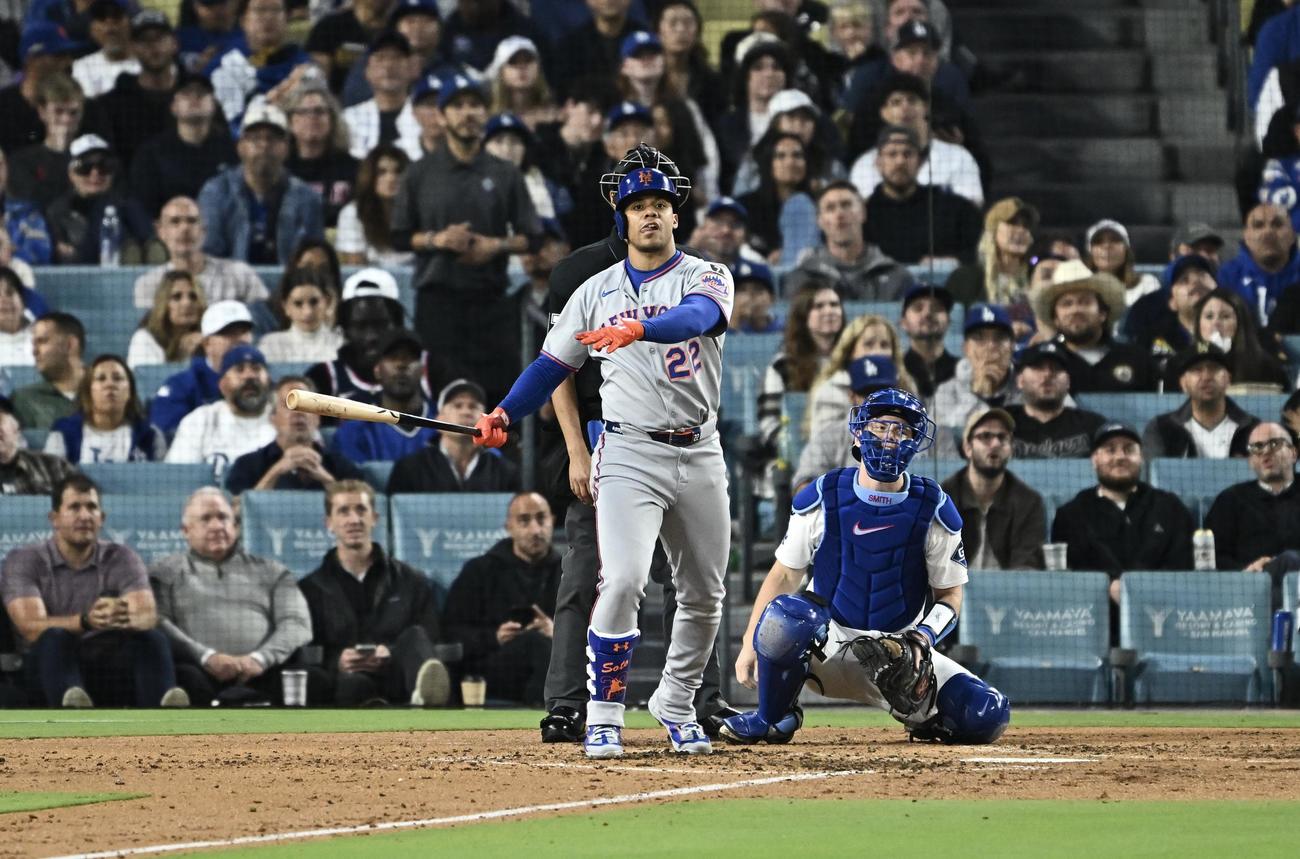 ドジャース対メッツ　3回表メッツ1死二塁、ソトは右越え2点本塁打を放つ（撮影・滝沢徹郎）