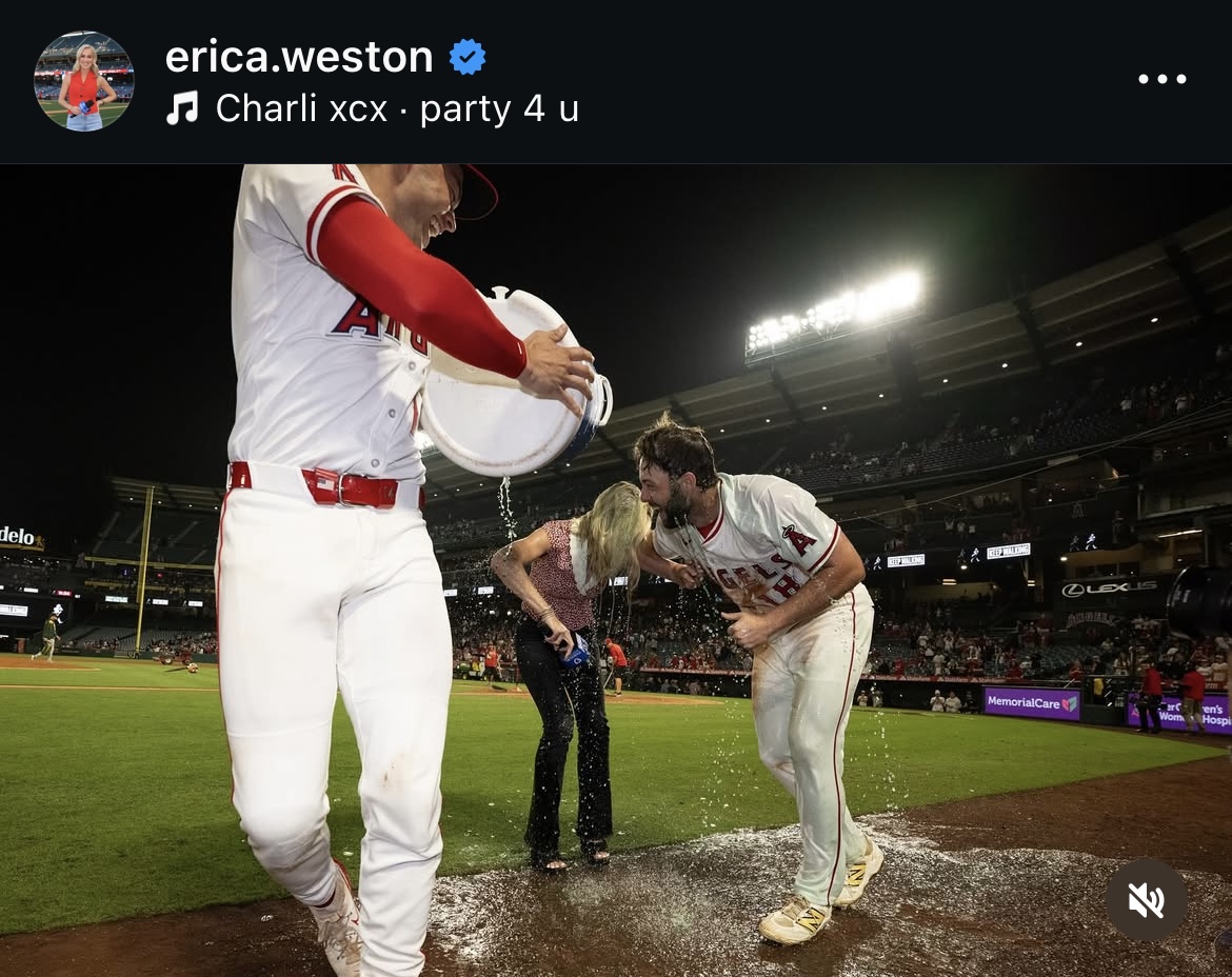 エリカ・ウェストンさんのインスタグラムから