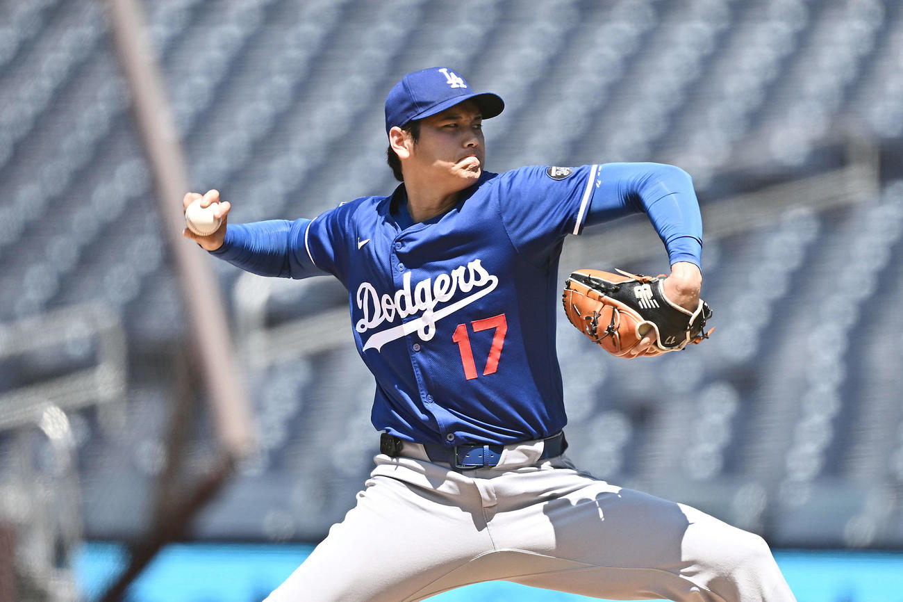 10日、試合前練習でライブBPに登板したドジャース大谷翔平