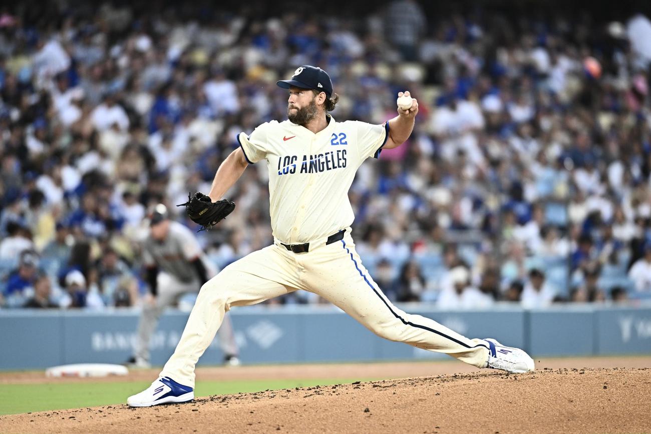 ドジャース対ジャイアンツ　ドジャース先発のカーショー（撮影・滝沢徹郎）