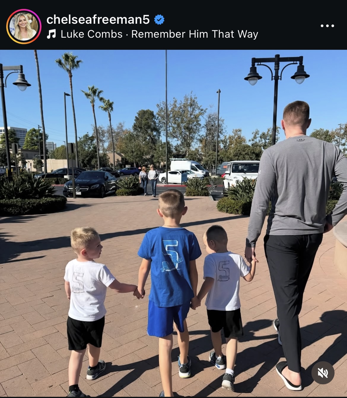 フリーマンの妻チェルシー夫人のインスタグラムから