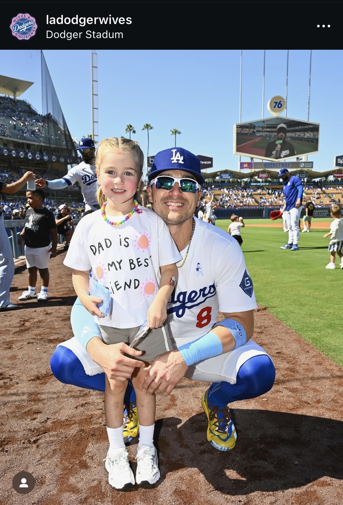 ドジャース夫人会のインスタグラムから