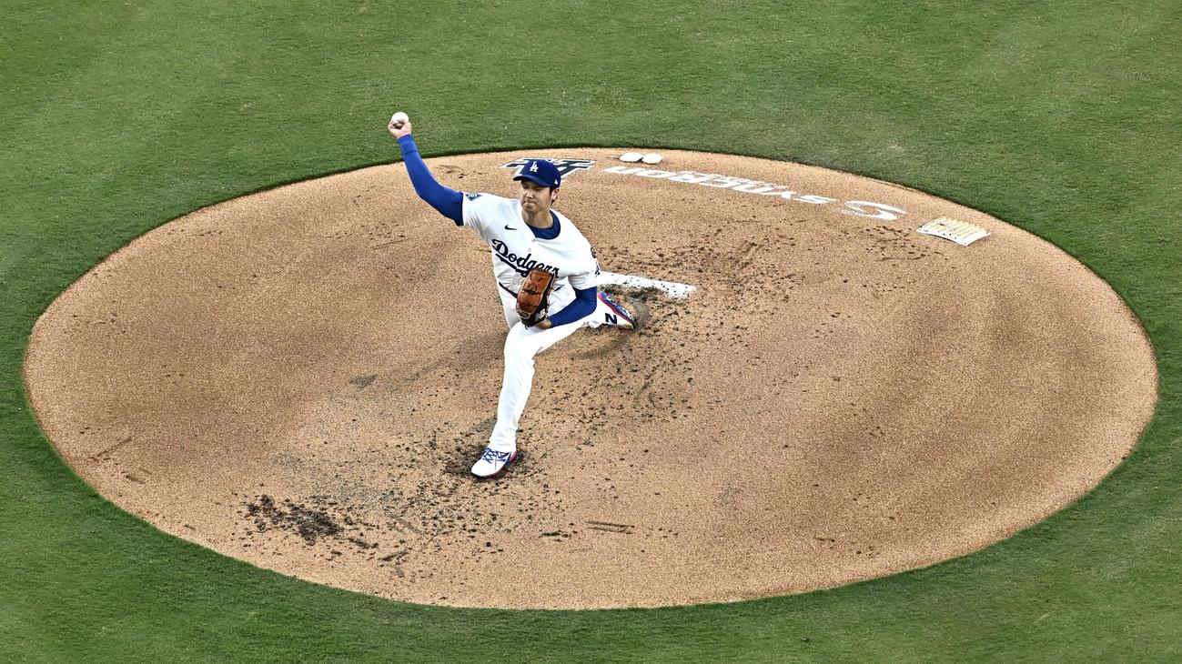 ドジャース対パドレス　二刀流に復帰し先発で登板するドジャース大谷（撮影・滝沢徹郎）