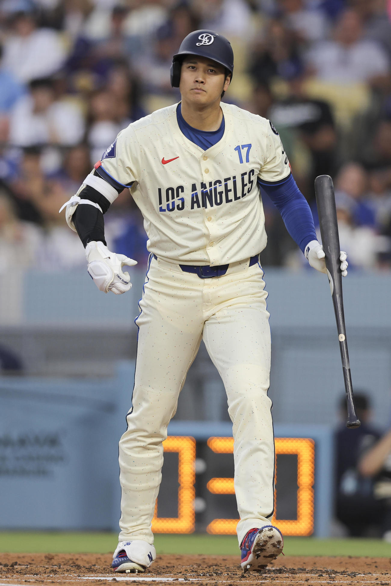 ナショナルズ戦第2打席で三振したドジャース大谷翔平（AP)