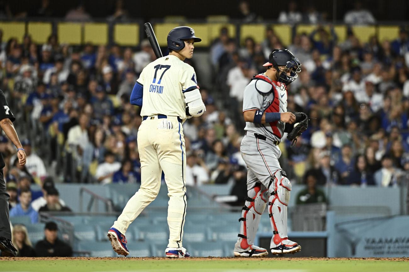 ドジャース対ナショナルズ　5回裏ドジャース1死一塁、大谷は見逃し三振に倒れる（撮影・滝沢徹郎）