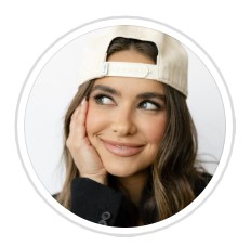 ブルック・フレッチャーさん（インスタグラムから）