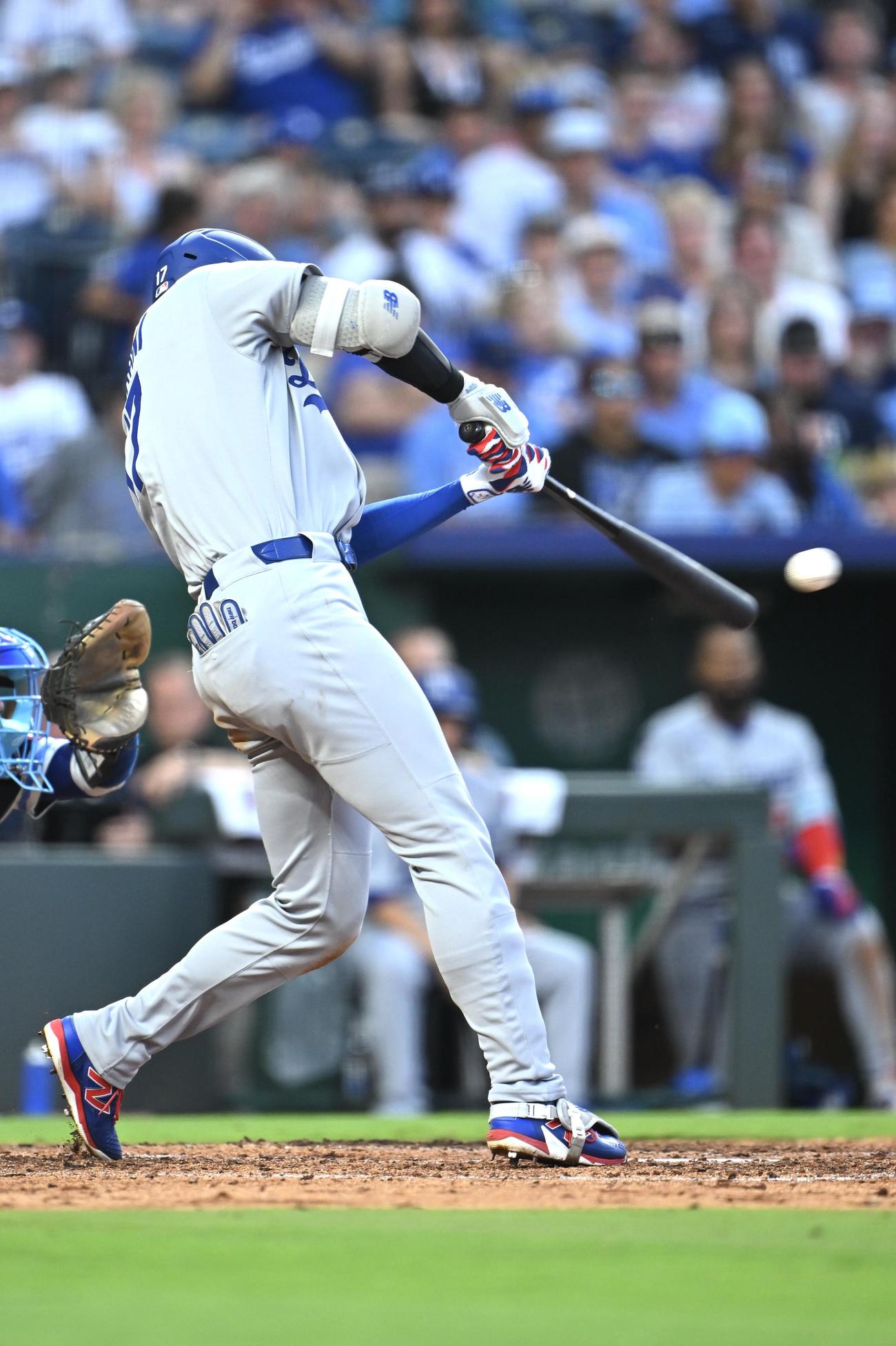 ロイヤルズ対ドジャース　5回表ドジャース無死一塁、大谷は適時三塁打を放つ（撮影・滝沢徹郎）