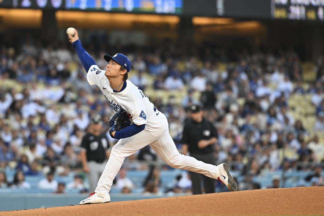 ドジャース対ホワイトソックス　ドジャース先発の山本（撮影・滝沢徹郎）