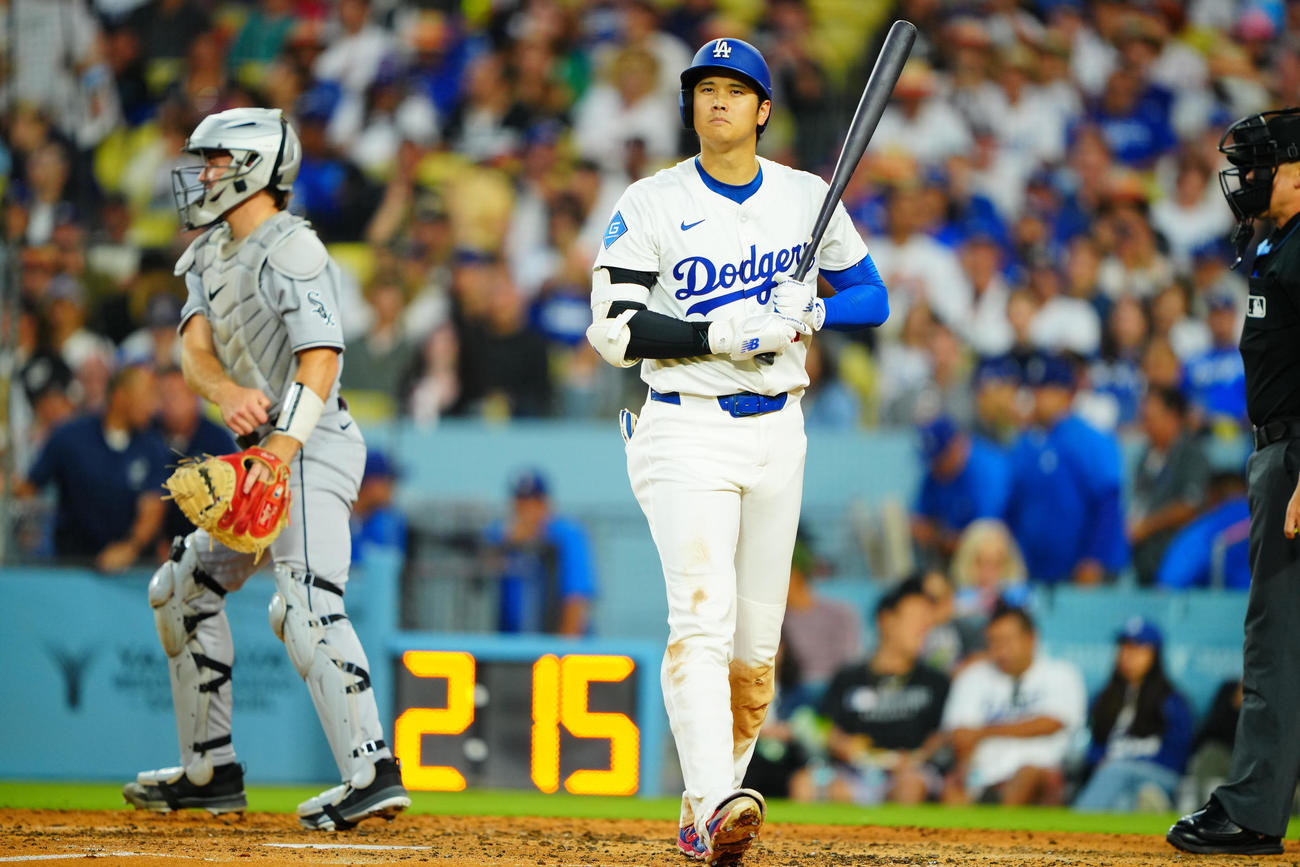 ドジャース対ホワイトソックス　4回裏ドジャース2死、見逃しの三振に倒れる大谷（撮影・垰建太）