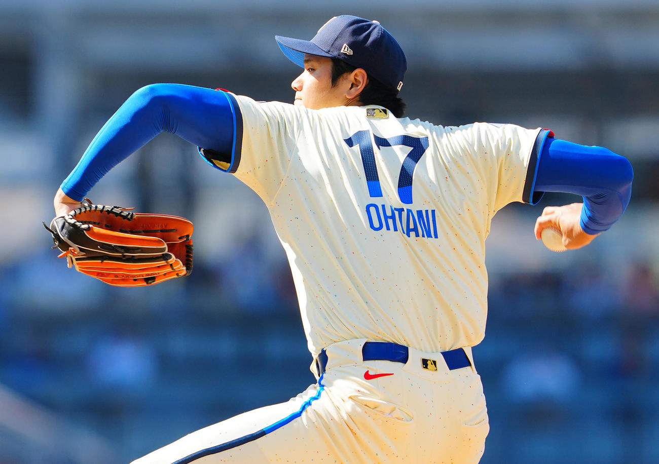 ドジャース対アストロズ　力投するドジャース先発の大谷（撮影・垰建太）