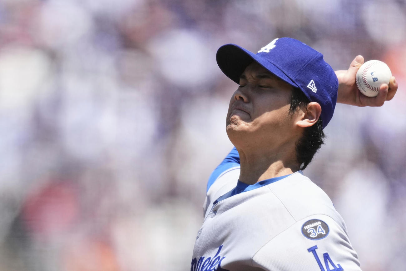 ジャイアンツ戦に先発して好投したドジャース大谷翔平（AP)