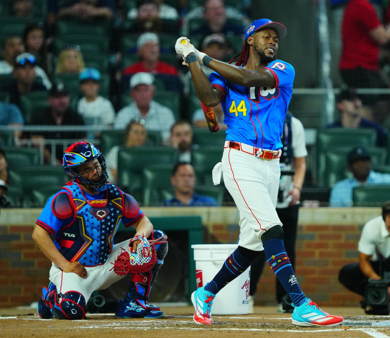 MLBホームランダービー　ホームランダービーの準決勝に臨むクルーズ（撮影・垰建太）